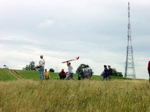 2001 - MFK-Klubbewerb F3F-Hangfliegen am 8.7.2001. Start eines Modells.