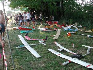 2000 - Hier ein Teil der ausgestellten Modelle am Flugtag.