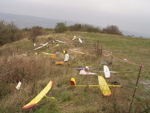 2003 - LM-NÖ am Braunsberg. Auch die Modelle warten auf den Start.