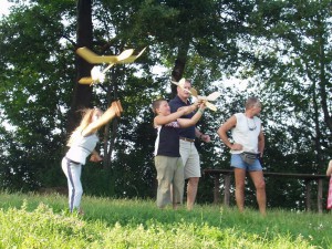 2005 - Vierter Bastelabend (Einfliegen) mit den SchülerInnen 2005.