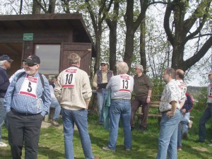 1. Klubcup F3F - Pilotenbespechung am Südhang