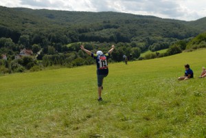 Flugtag 2008 - Freudensprünge über guten Wurf 