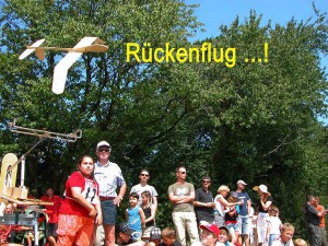 Schauflugtag 2009 - Auch Kunstflug wurde probiert!