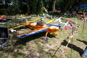 14.8.2011 50 Jahre MFK-B - Flugvorführung - Flugzeugausstellung