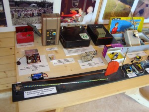 14.8.2011 50 Jahre MFK-B - Ausstellung - Sender und Rudermaschinen der Vergangenheite