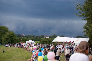 15.8.2011 50 Jahre MFK-B - Flugshow - Zuseher