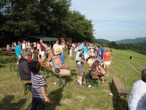 14.8.2011 50 Jahre MFK-B - Flugvorführung - Zuseher 