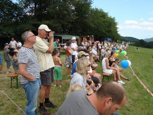 15.8.2011 50 Jahre MFK-B - Flugshow - Zuseher