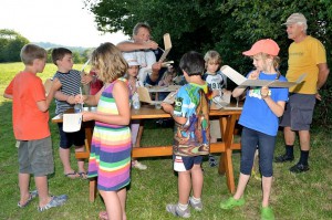2. MFK-Basteln mit den Schülern - Streichen macht Spaß