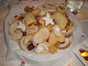 Jahresabschlussfeier - Süssigkeiten überall !  